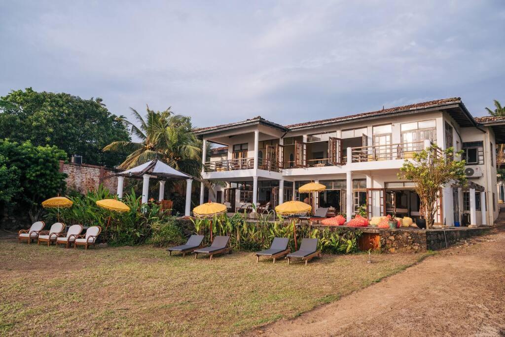 Santi Beach House With Pool & Beach Weligama Εξωτερικό φωτογραφία