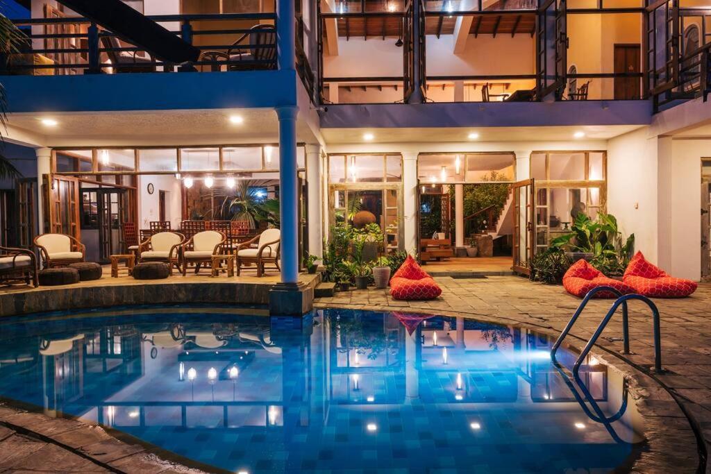 Santi Beach House With Pool & Beach Weligama Εξωτερικό φωτογραφία