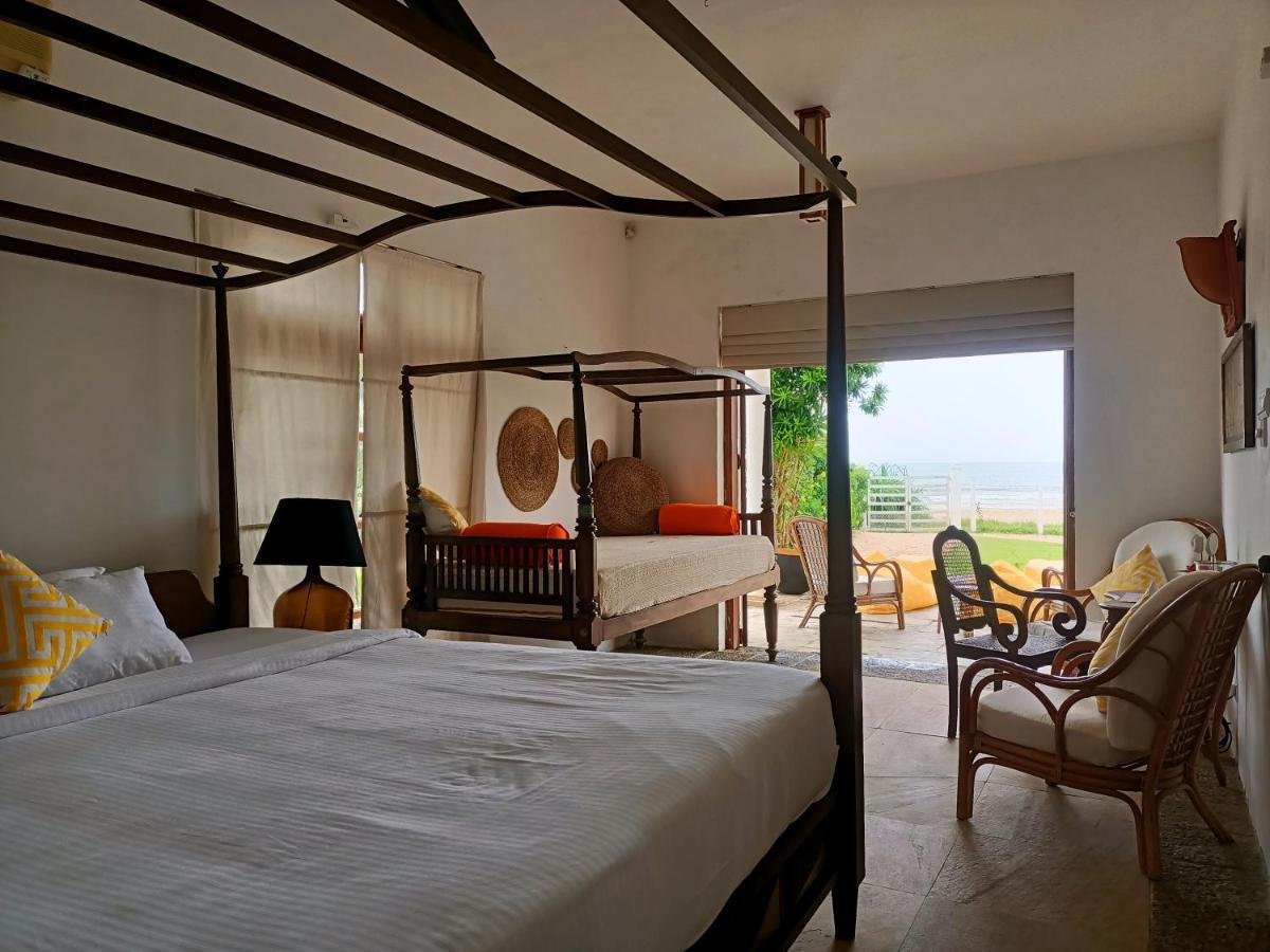 Santi Beach House With Pool & Beach Weligama Εξωτερικό φωτογραφία